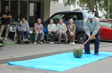 恒例の夏祭りを開催しました。